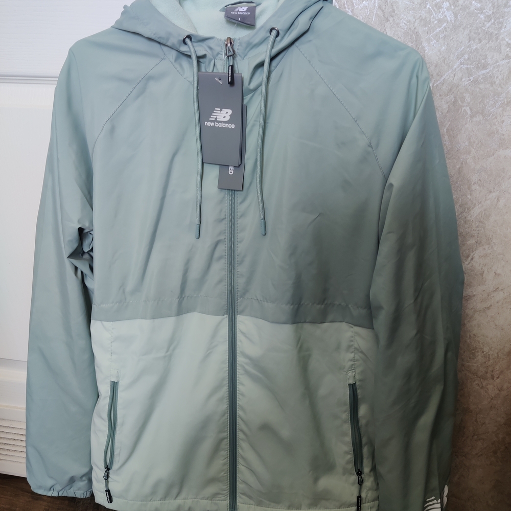 New Balance Two-Tone Sage Green Hooded Windbreaker